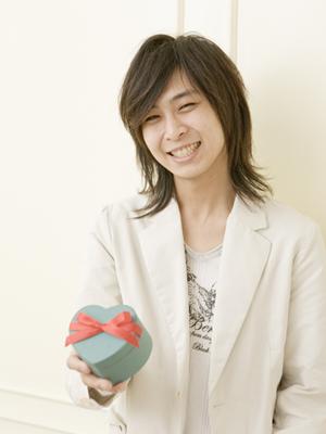 Xperiaなど対応機種充実の手帳型スマホカバー