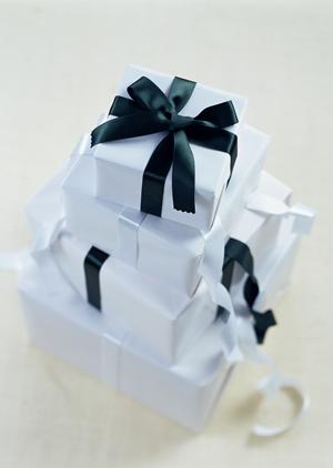 人気アイドルも愛用しているカラコン